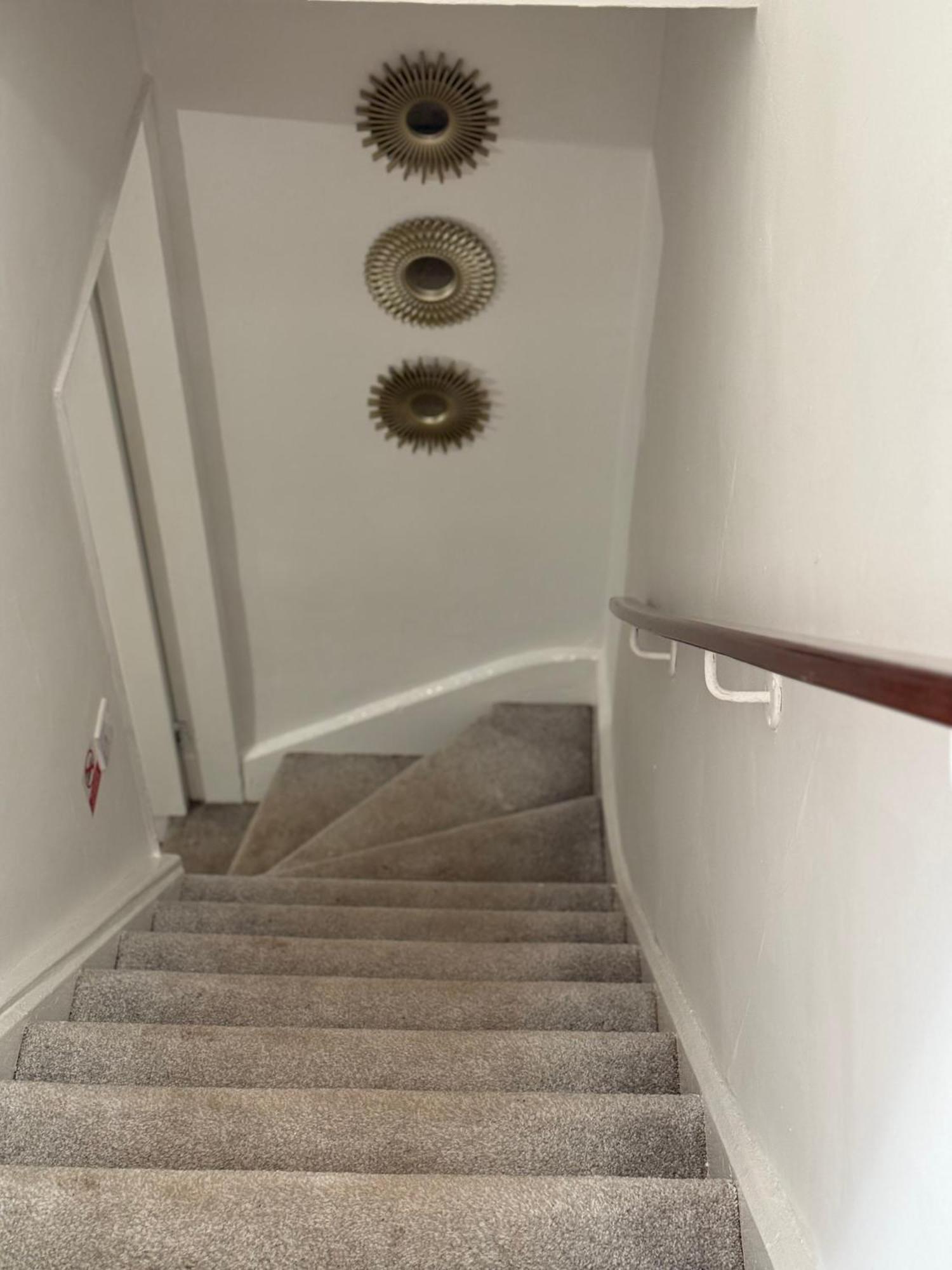3 Bedroom Terraced Home นอตติงแฮม ภายนอก รูปภาพ